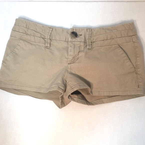 American Eagle khaki Shorts - Picture 1 of 5